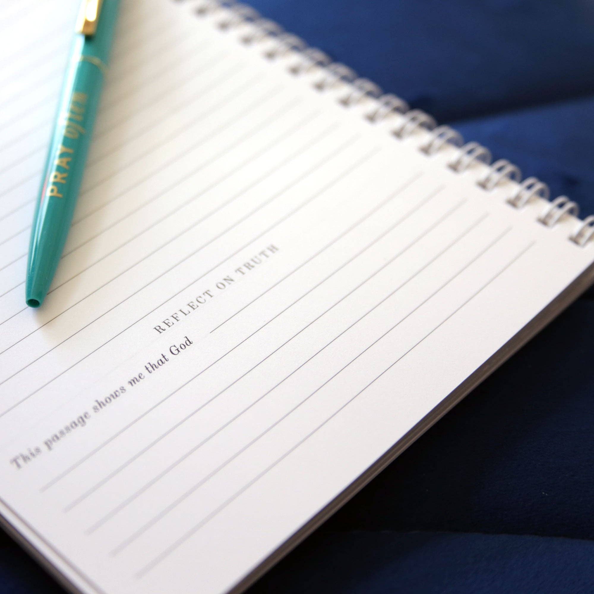 Dwell Bible Study Journal, Navy Dot